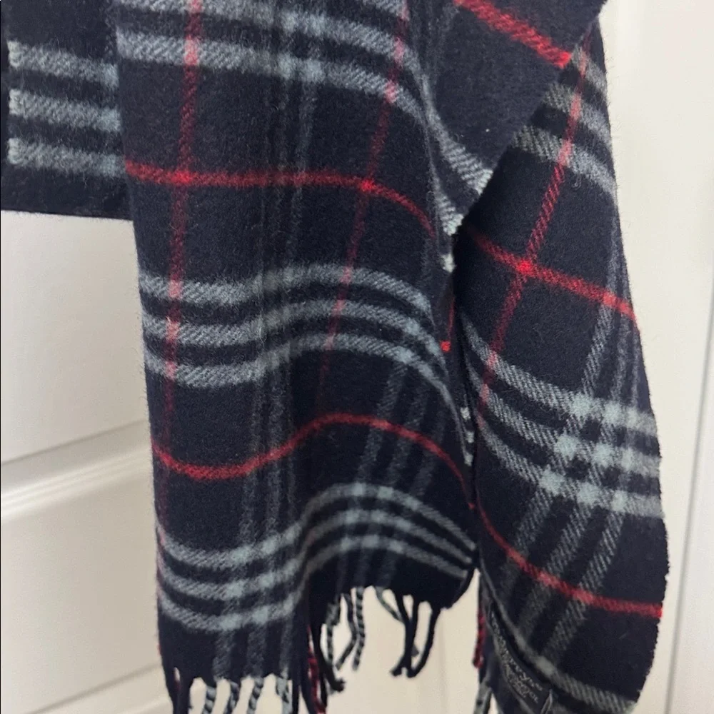 BUBERRYS vintage Scarf unisex navy blue